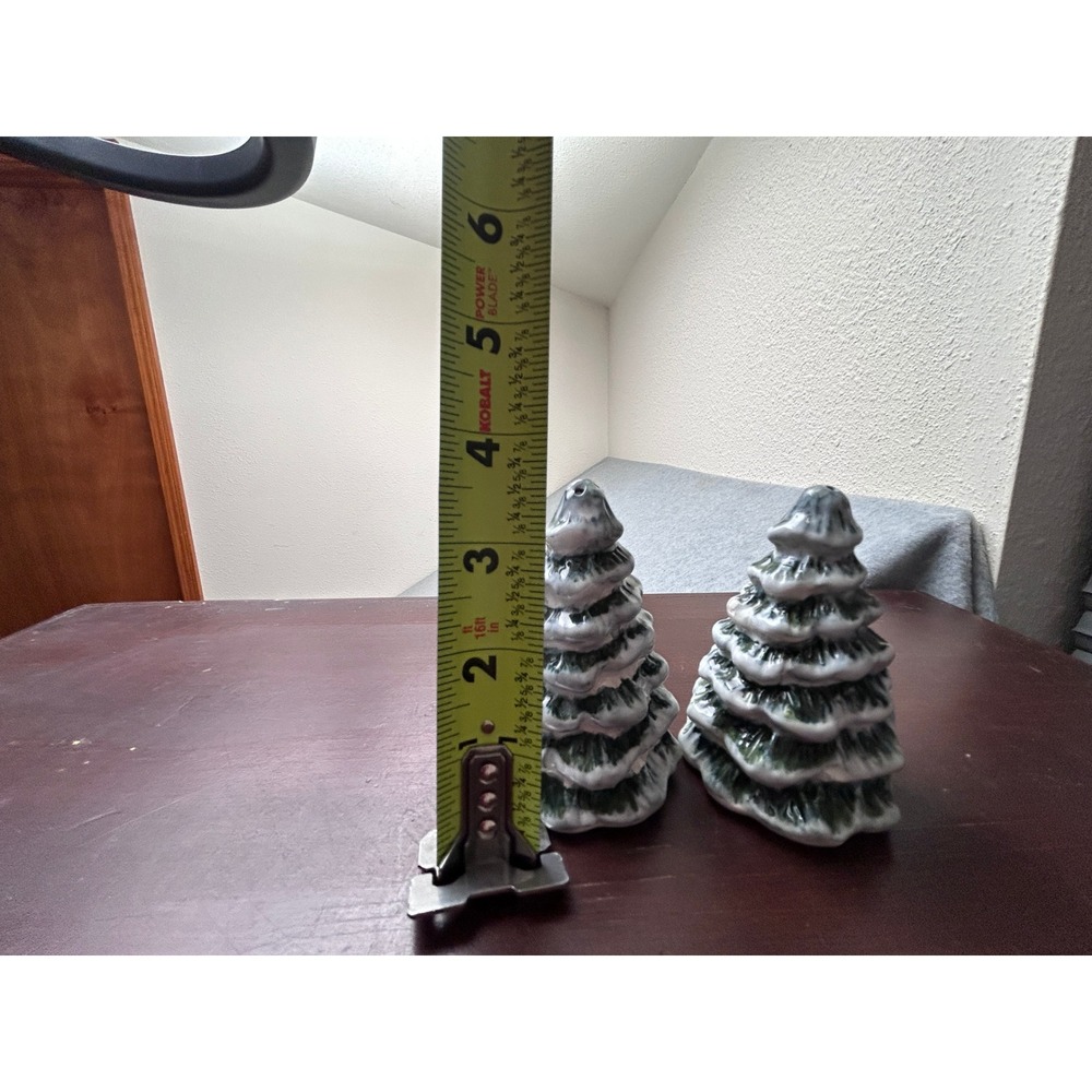 Vintage Style Ceramic Snowy Christmas Tree Salt and Pepper Shakers Set Green 4" - Picture 5 of 5